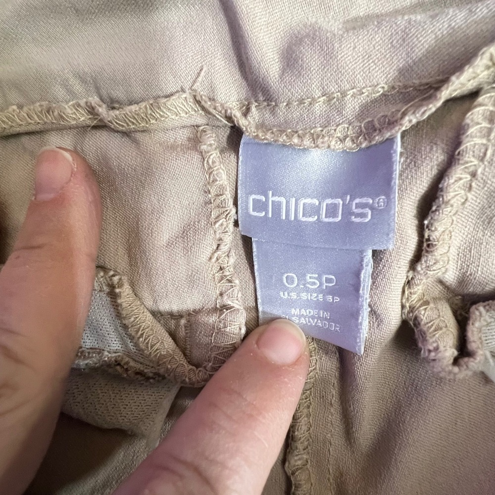 Chicos 0.5 P Beige Straight Leg Cropped Pants Womens Stretch Blend Casual Office - Picture 6 of 9